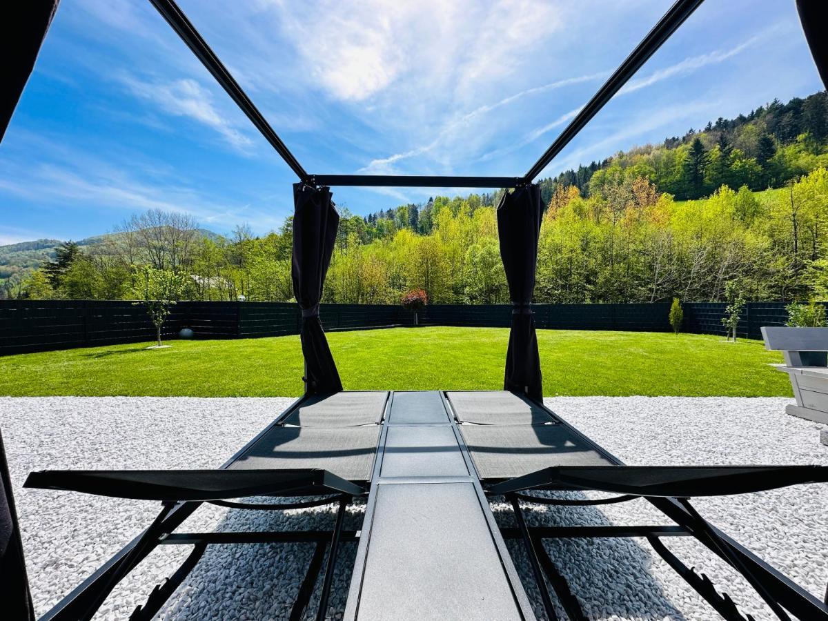 Voralpen Lodge - Ferienhaus Mit Gym & Wellnessbereich Traisen Buitenkant foto